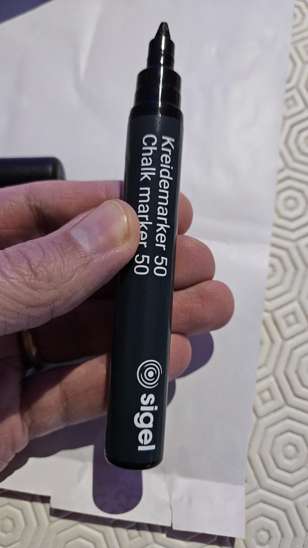 Zuverlässiger Marker für Büro und Küche