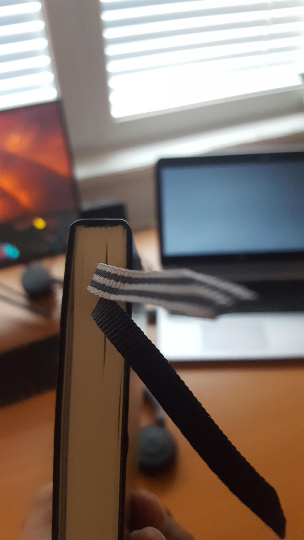 Schönes Buch, fester Einband