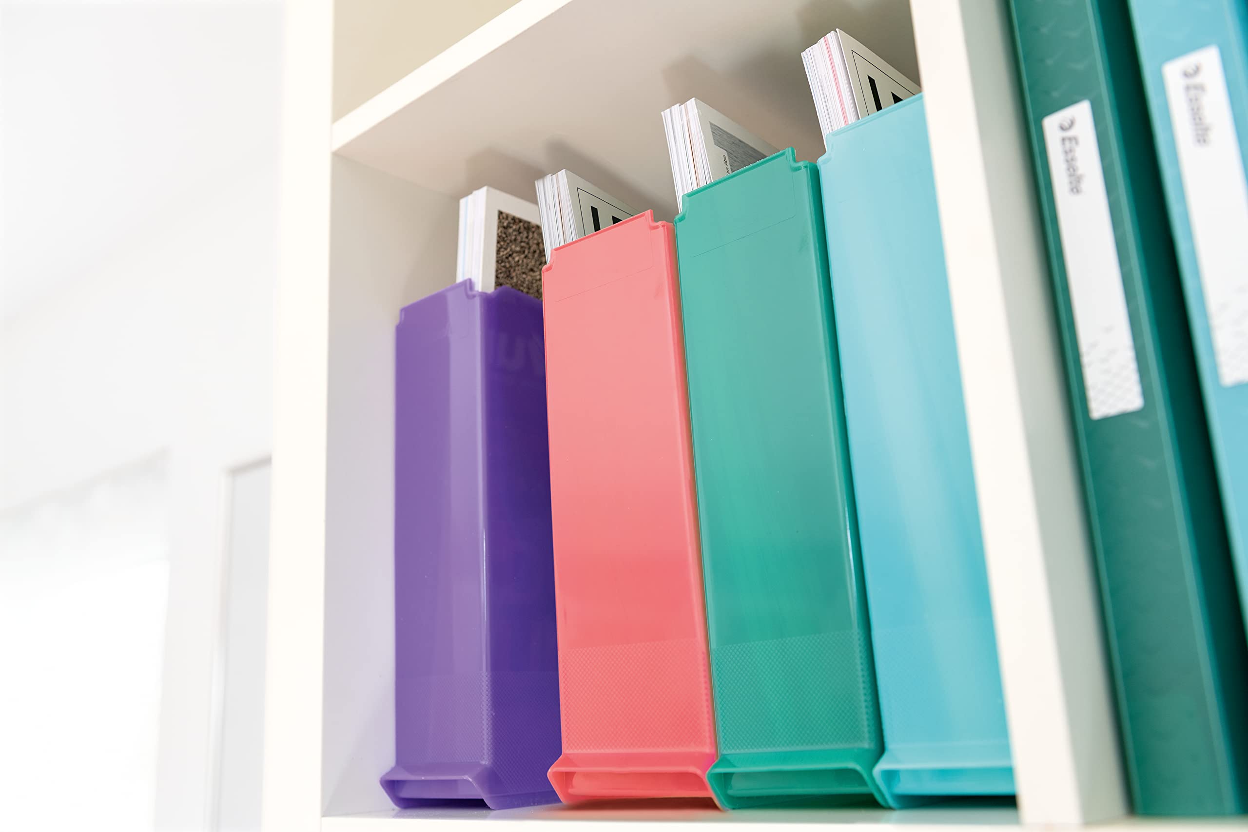 esselte-colour-breeze-zeitschriftenordner-a4-stehsammler-lavendel-628456 image 3