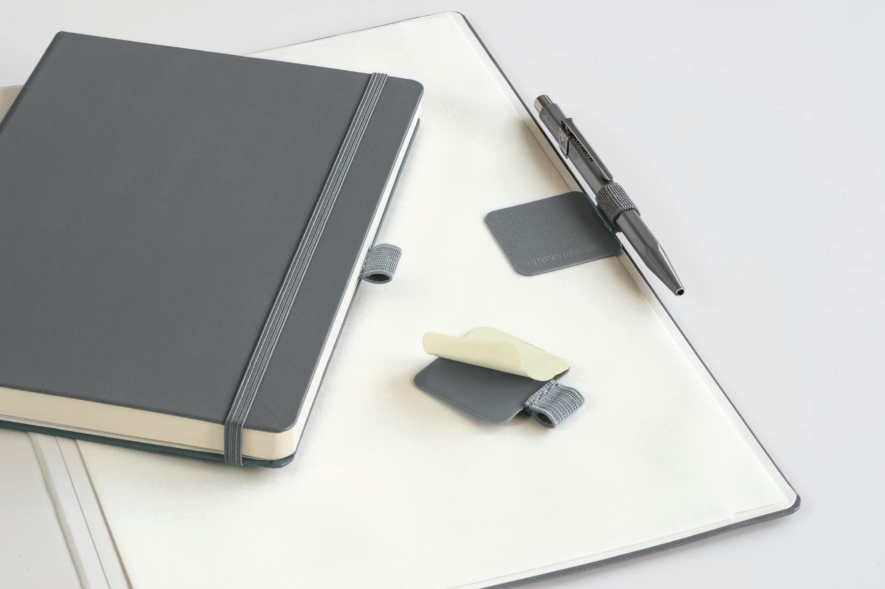 leuchtturm1917-pen-loop-stiftschlaufe image 2