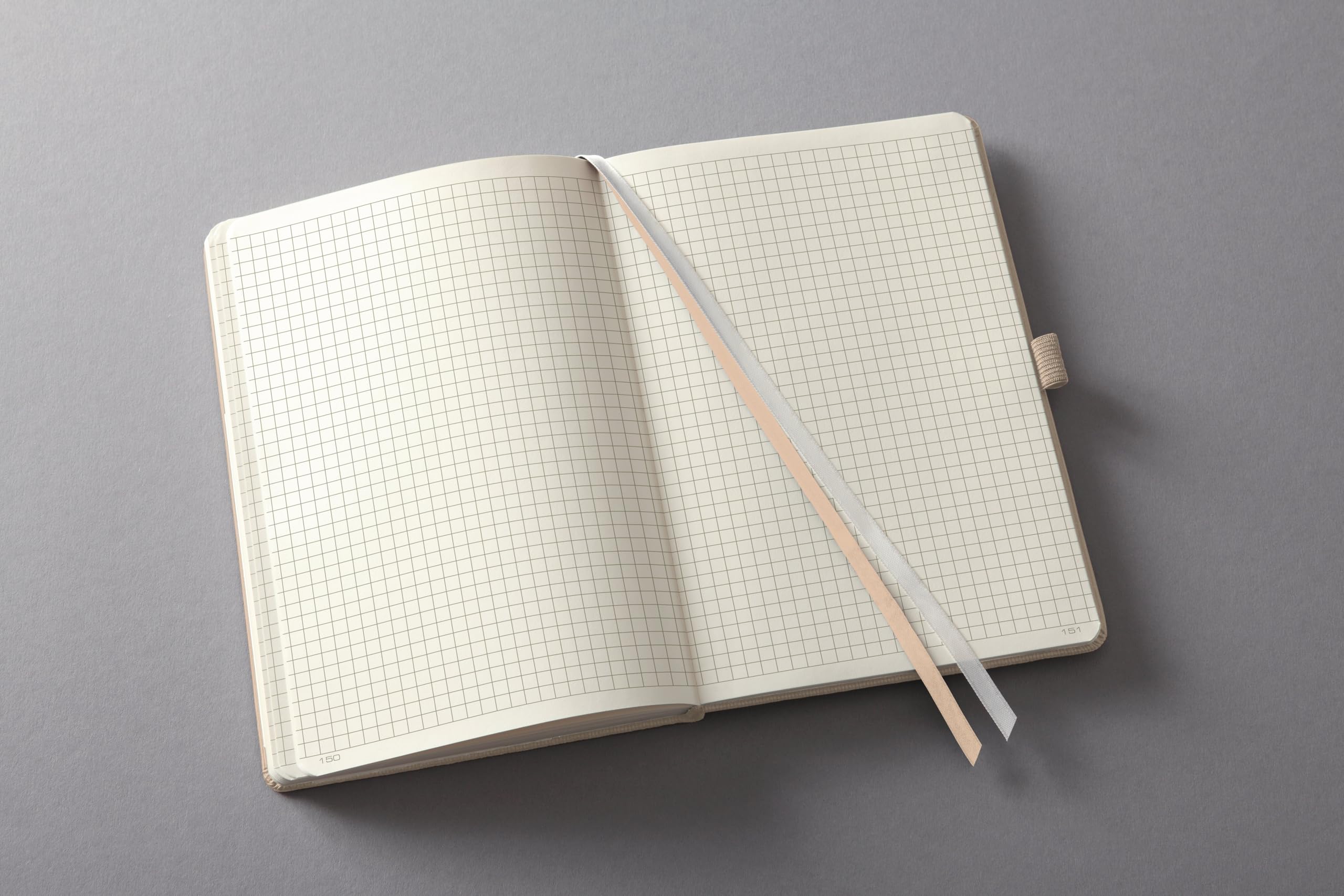sigel-conceptum-premium-notizbuch-a4-kariert-beige-hardcover image 2